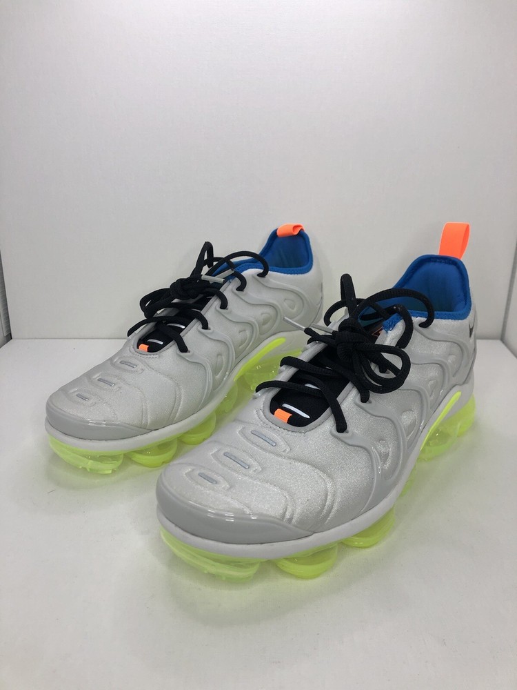 Nike Air Vapormax Plus Photon Dust Volt Women’s Size 9 New DQ4695-001