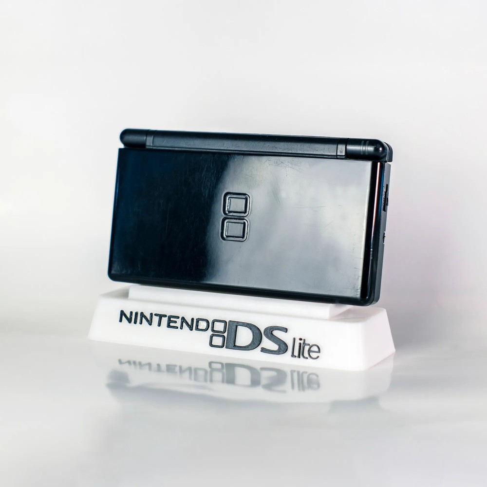 Nintendo DS Lite 3D Printed Stand – Handheld Video Game Console Display