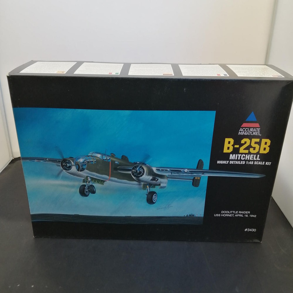 Accurate Miniatures B-25B plastic model Kit-image