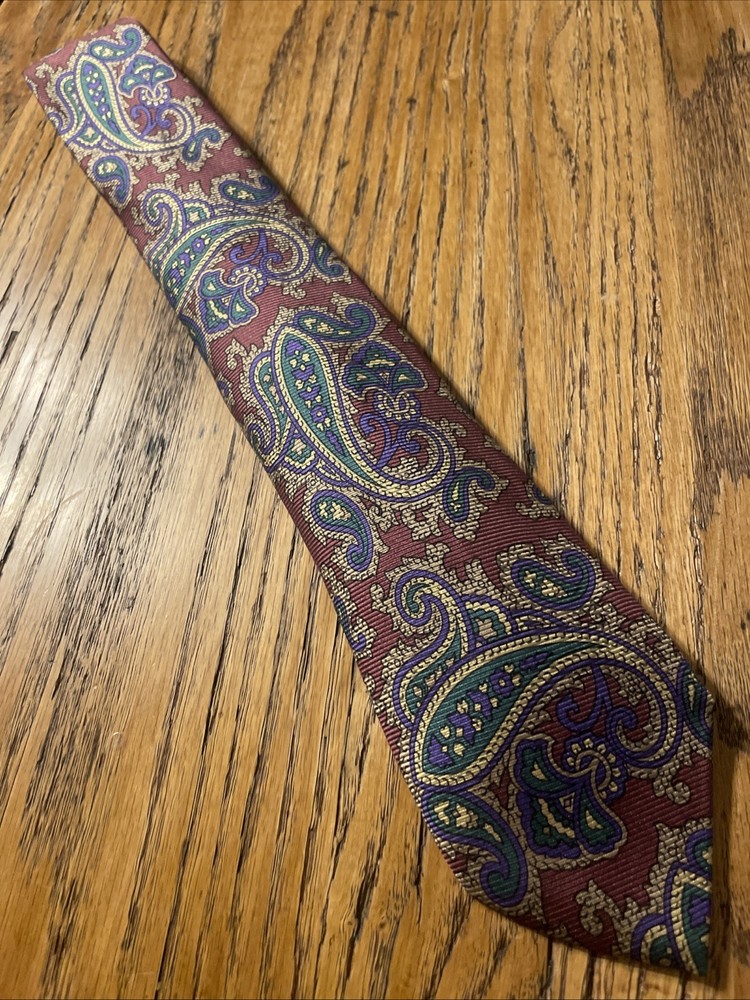 Vintage EUC Ike Behar New York Silk Paisley Tie USA Made Necktie