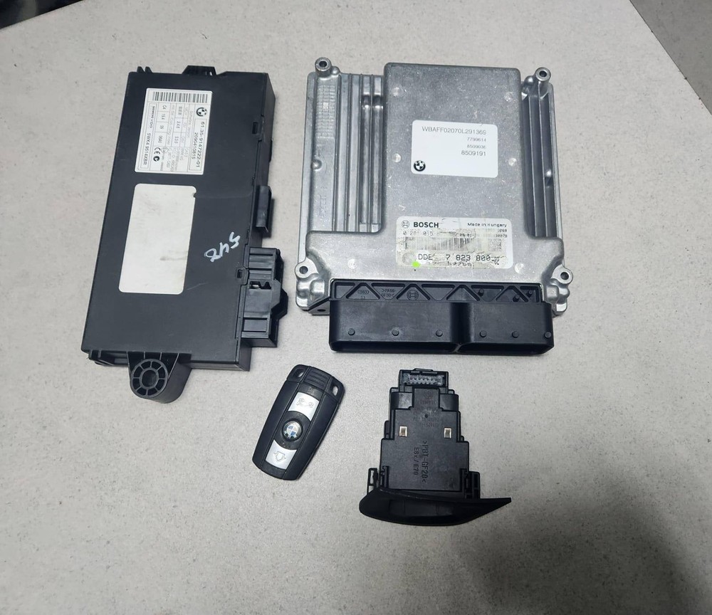 2009 BMW X5 Engine ECU 7823800 X5 E70 X6 3.0D Diesel ECU SET M57 D3