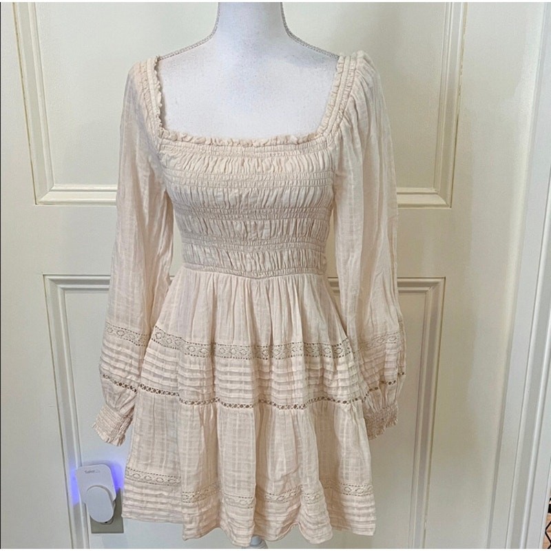 American Eagle elegant cream cotton long sleeve mini dress size small.
