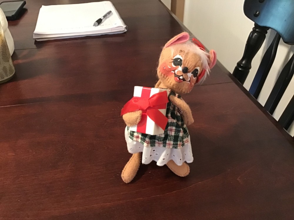 Vintage 1995 Annalee Mouse doll