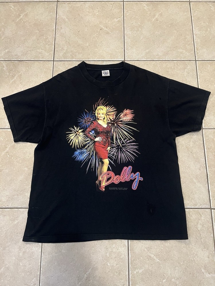 Vintage 2002 Dolly Parton Dollywood Graphic tee Size XL Made In USA