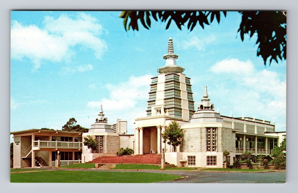 Honolulu HI-Hawaii Buddhist Zen Temple of Hawaii Vintage Postcard