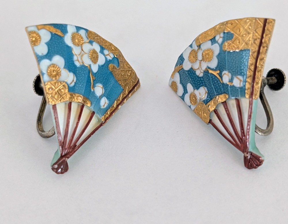 Vintage TOSHIKANE Porcelain Japanese Fan Shaped Screw Back Earrings