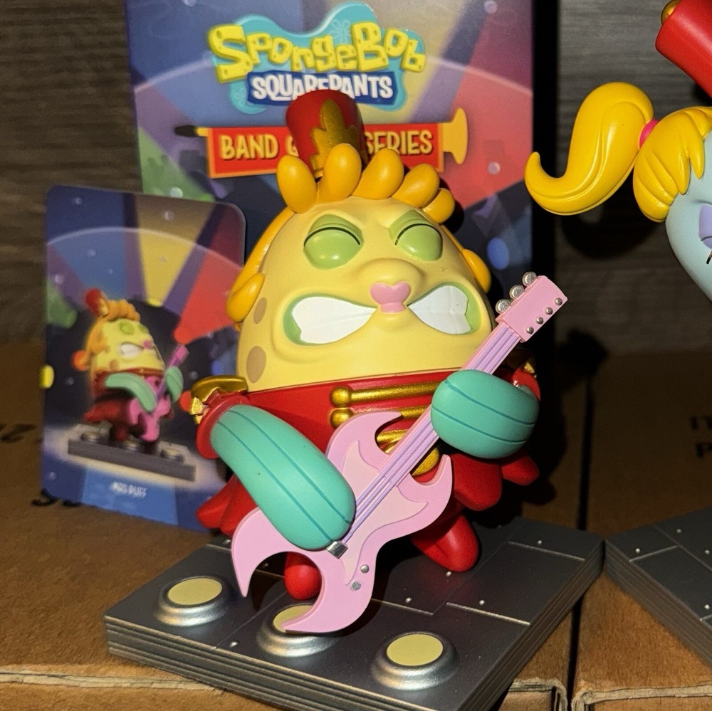 SpongeBob SquarePants Mighty Jaxx Band Geeks Series Mrs. Puff 2024