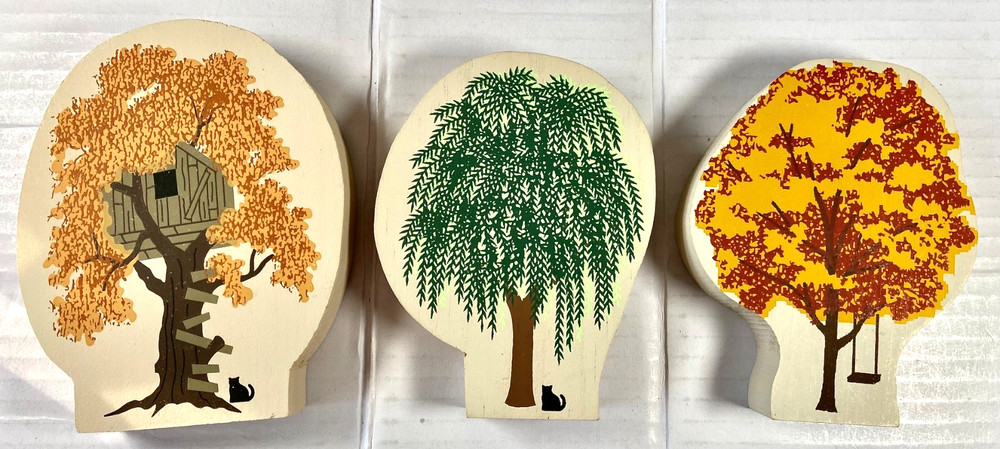 Lot of 3 The Cat's Meow Village Tree Accessories