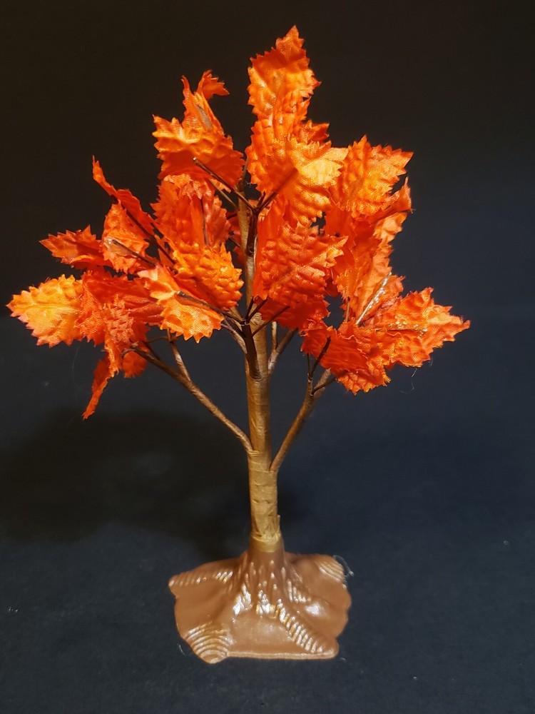 Lemax Spooky Town Halloween Village Maple Tree Medium 94407 Fall Decor