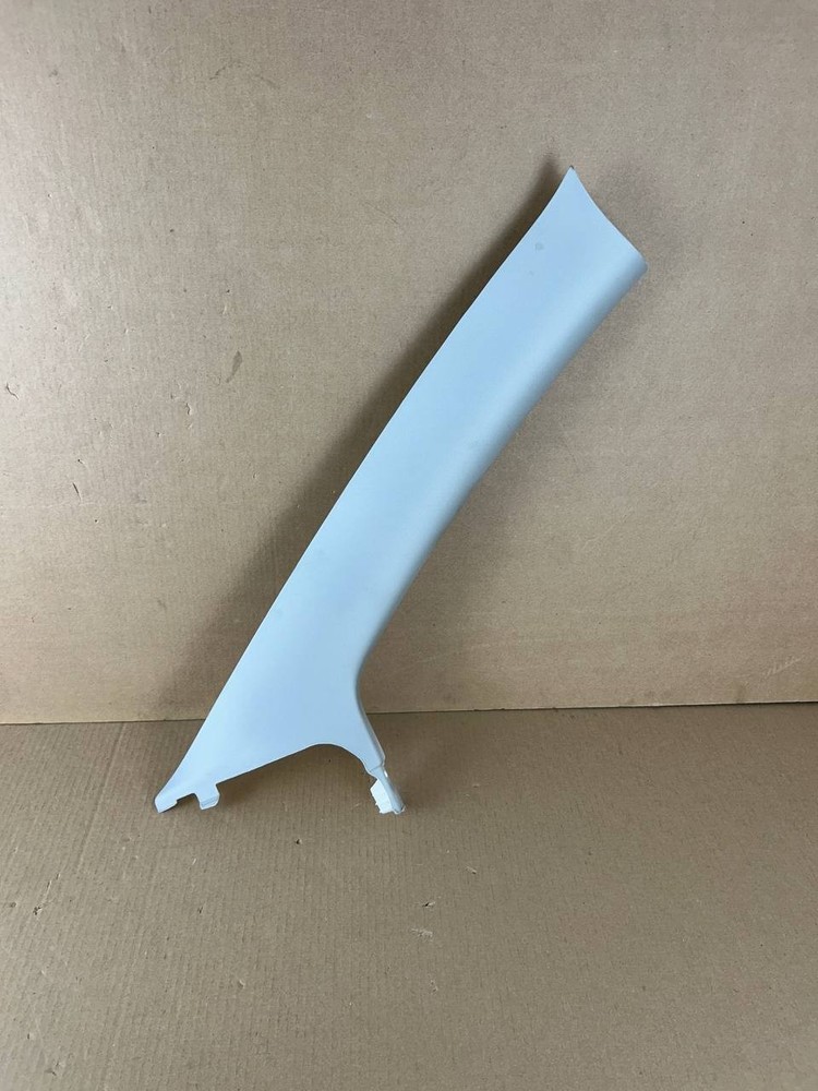 ✅2022 Tesla Model 3 A Pillar Upper Right Trim 1086241-01-L