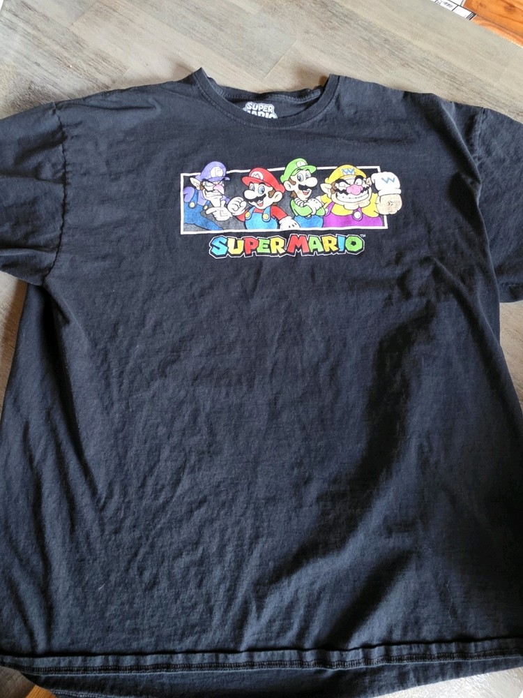 Nintendo Super Mario Men’s Black Graphic Tee 2XL Short Sleeve Crew Neck Cotton