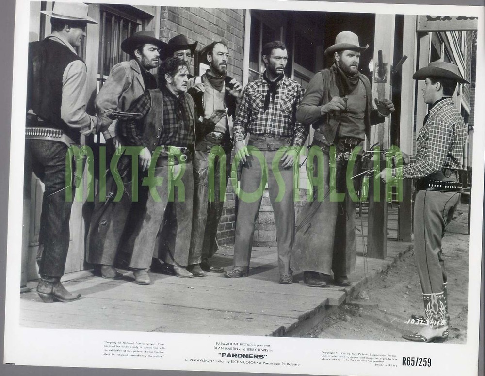 Vintage Photo 1956 Jerry Lewis with gun Dean Martin Lee Van Cleef in Pardners