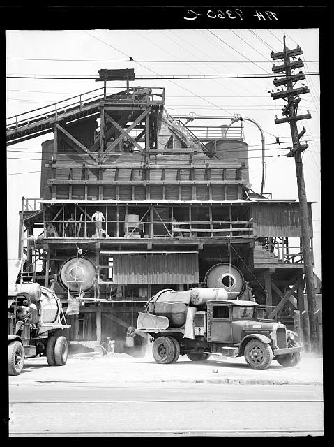 Photo:Birmingham Alabama 1936 Concrete Mixing Plant Trucks Construction