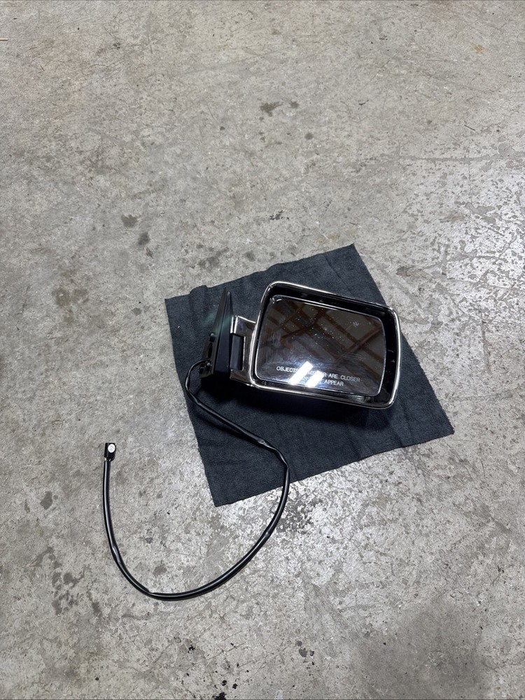 Jeep Cherokee XJ 84-96 Passenger Side Mirror Power Chrome