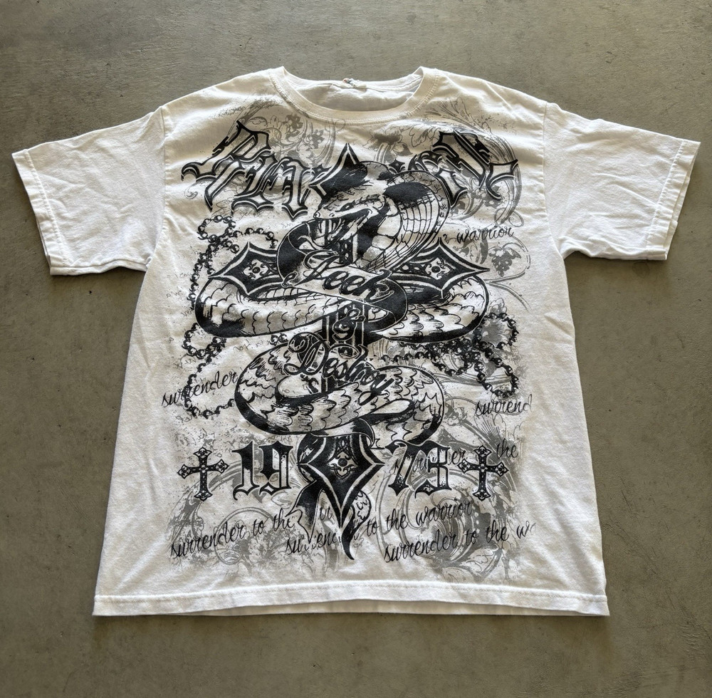 Y2K Men's M White Cotton Knit Crew Neck Snake Warrior and Cross Graphic T-Shirt