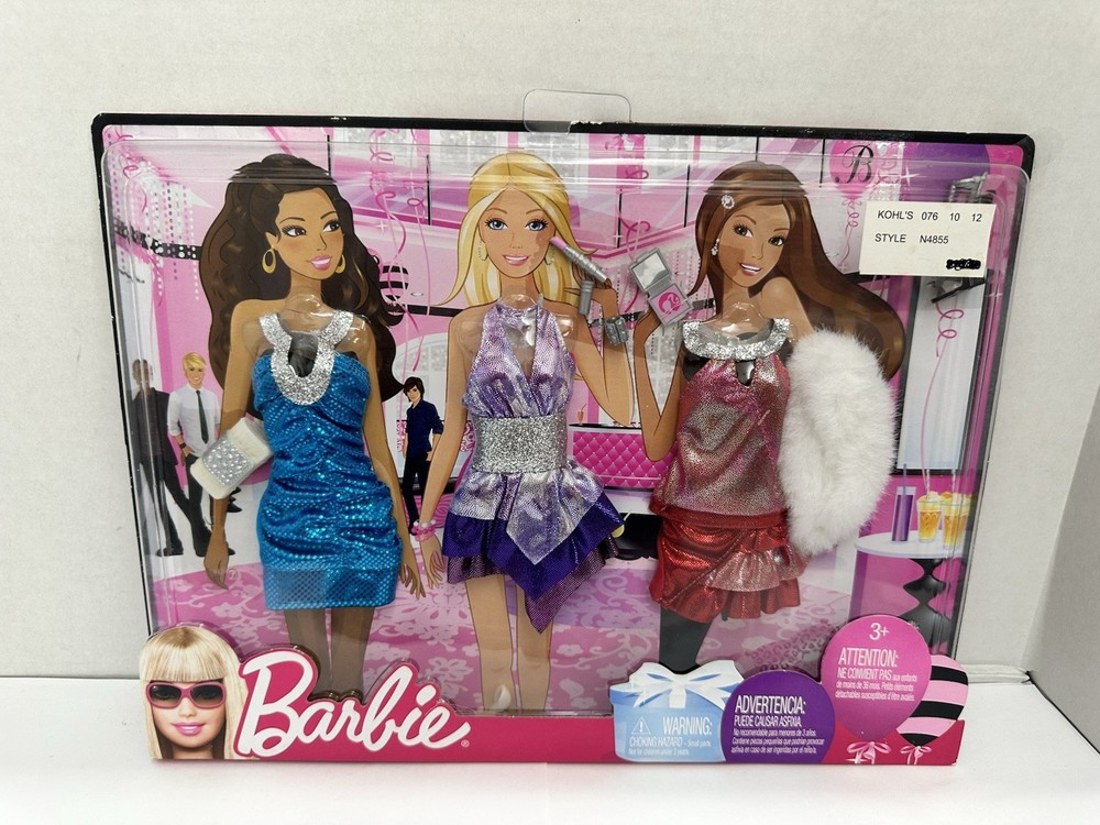 2011 BARBIE FASHIONISTAS  - 3 outfits NIB
