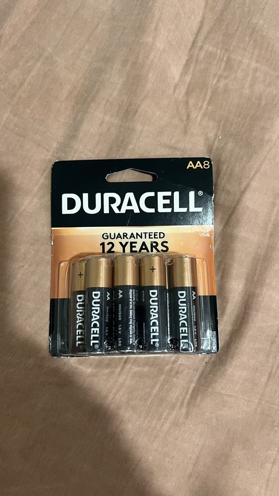 8 Pack Duracell Coppertop AA Batteries