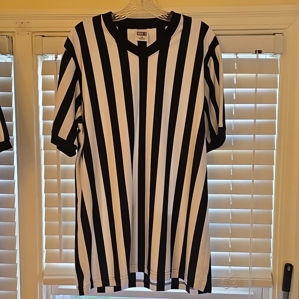 Dick's Sporting Goods Men's Black White Striped V-Neck Short Slee Referee Shirt