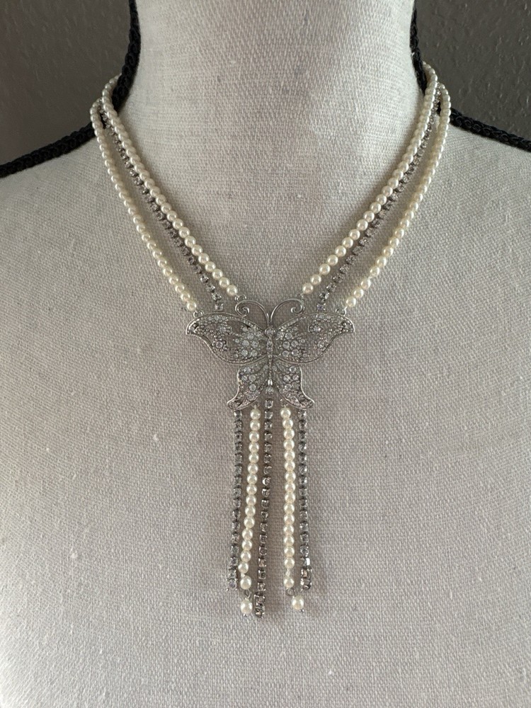 Vintage Faux Pearl Rhinestone Butterfly Necklace Silver Tone Fringe Bib
