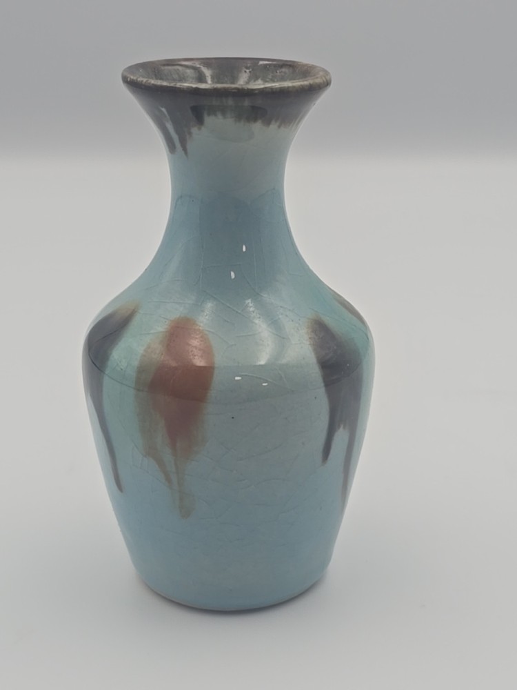 Vintage handmade small glazed bud vase 4”H