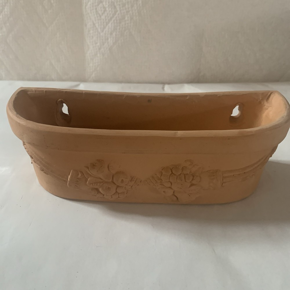 Abruzzo Vasi Italian Terracotta Clay Wall Planter 7.5”x 2.5” Embossed Fruit-image