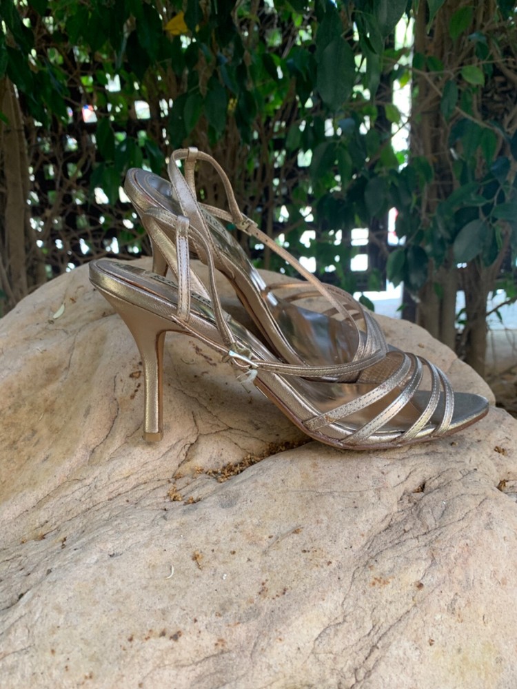 Badgley Mischka women's sandals size 7 luxury designer footwear
