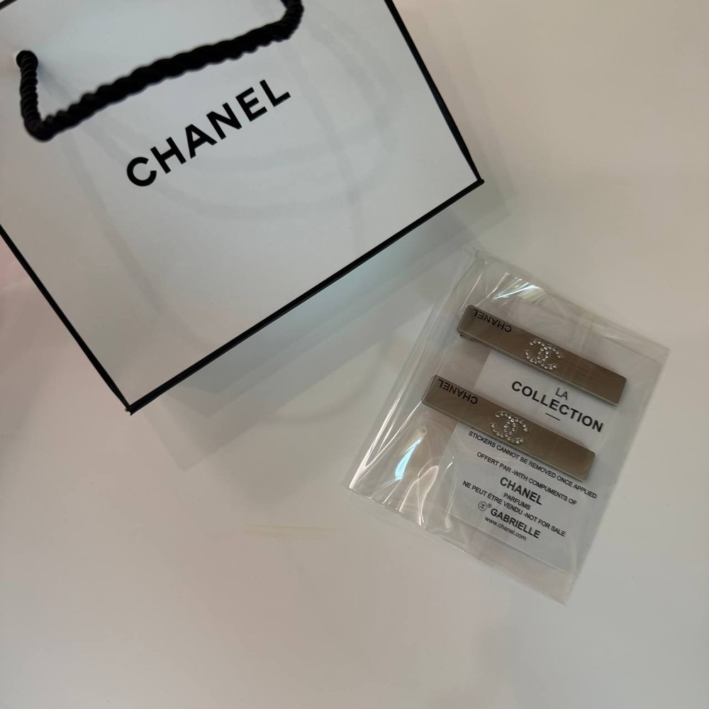 Hair Clips GWP VIP Gift ChanelBeauté