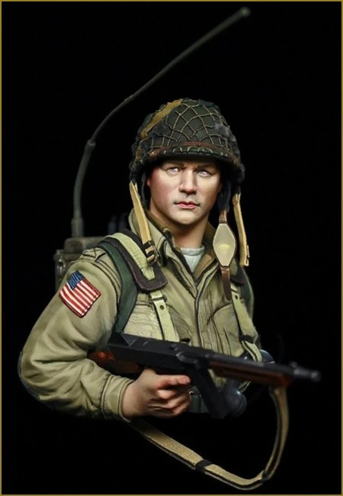 1/10 Resin Bust Model Kit WWII US Airborne Radio Operator Unassembled Unpainted