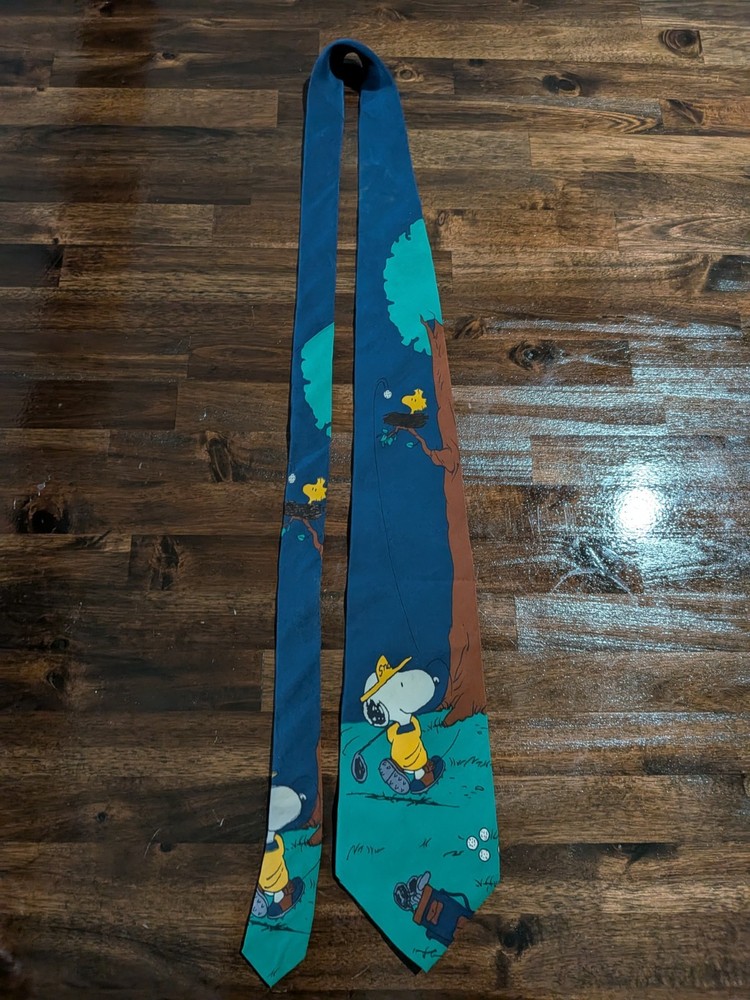 Vintage Peanuts Snoopy Woodstock Birdie Golf 100% SILK NECK TIE Cartoon Classic