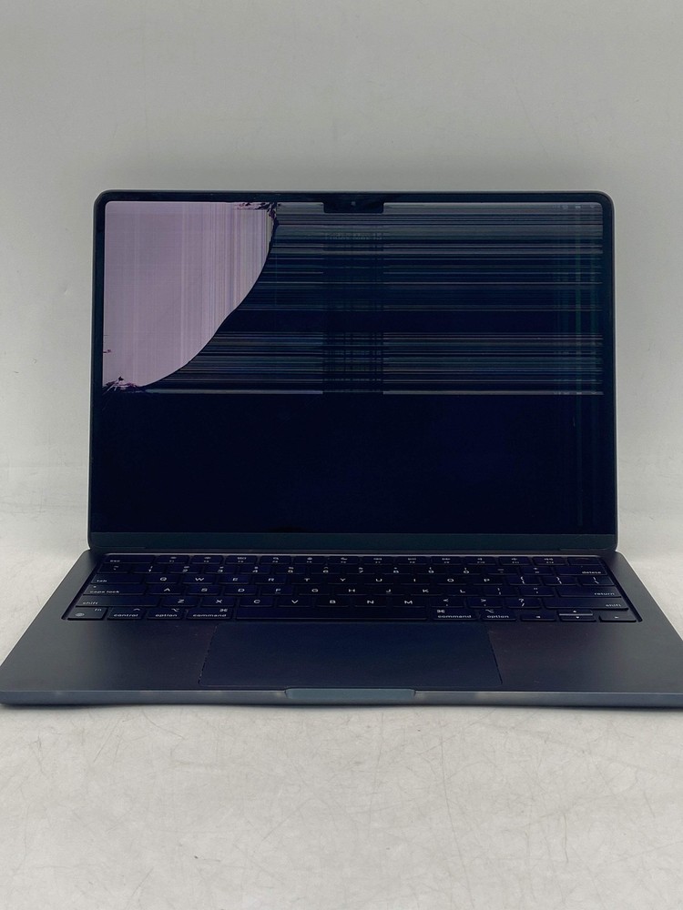 Broken 2022 Apple MacBook Air 13.6