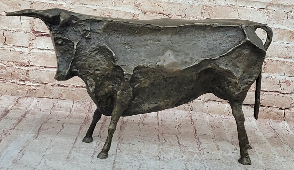 PABLO PICASSO GENUINE BRONZE SCULPTURE THE BULL EL TORO   Art Deco