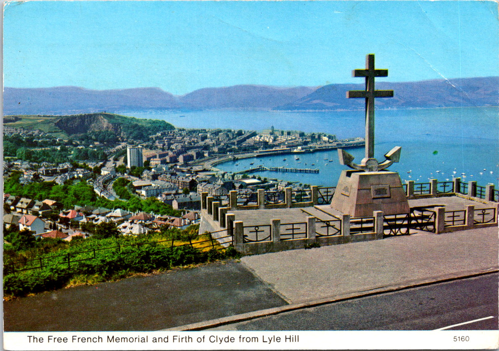 Vintage Postcard Lyle Hill Firth Of Clyde Scotland Memorial
