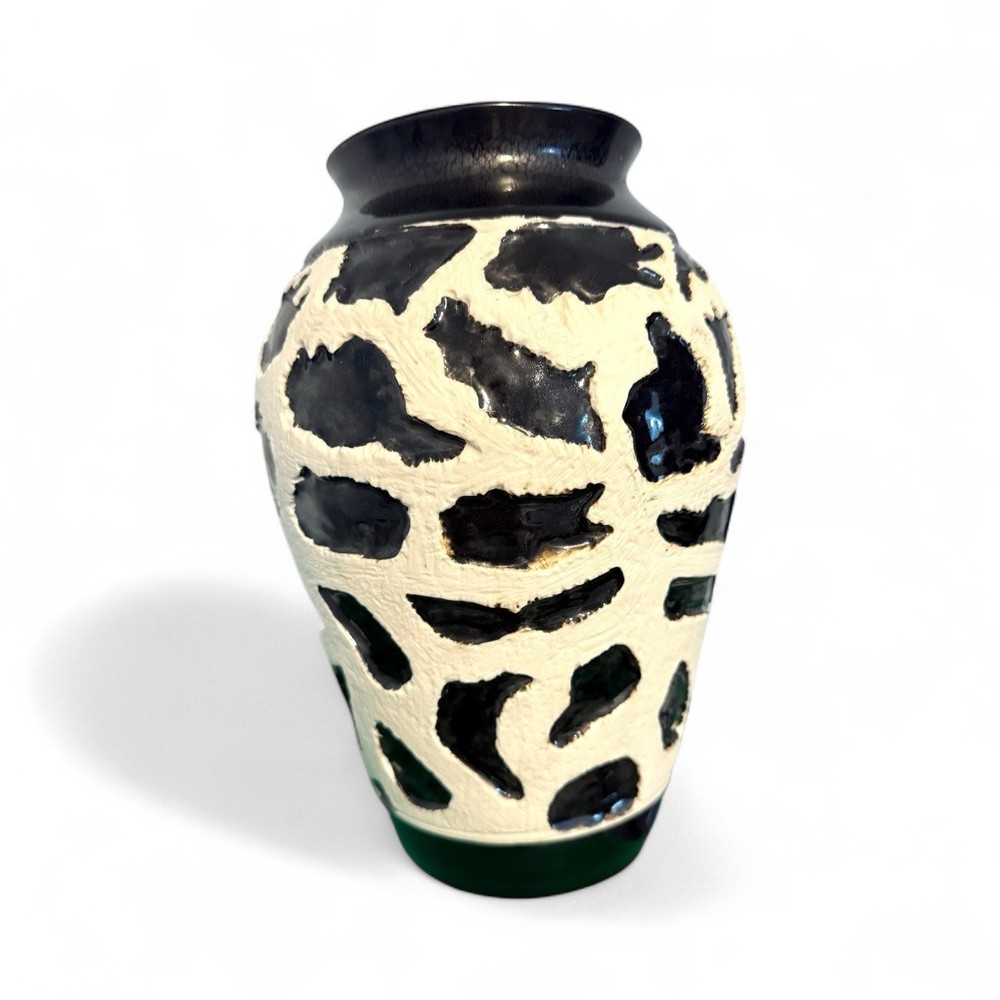 Handmade Black & White Abstract Pottery Vase – Signed “Reid” – 12” Tall