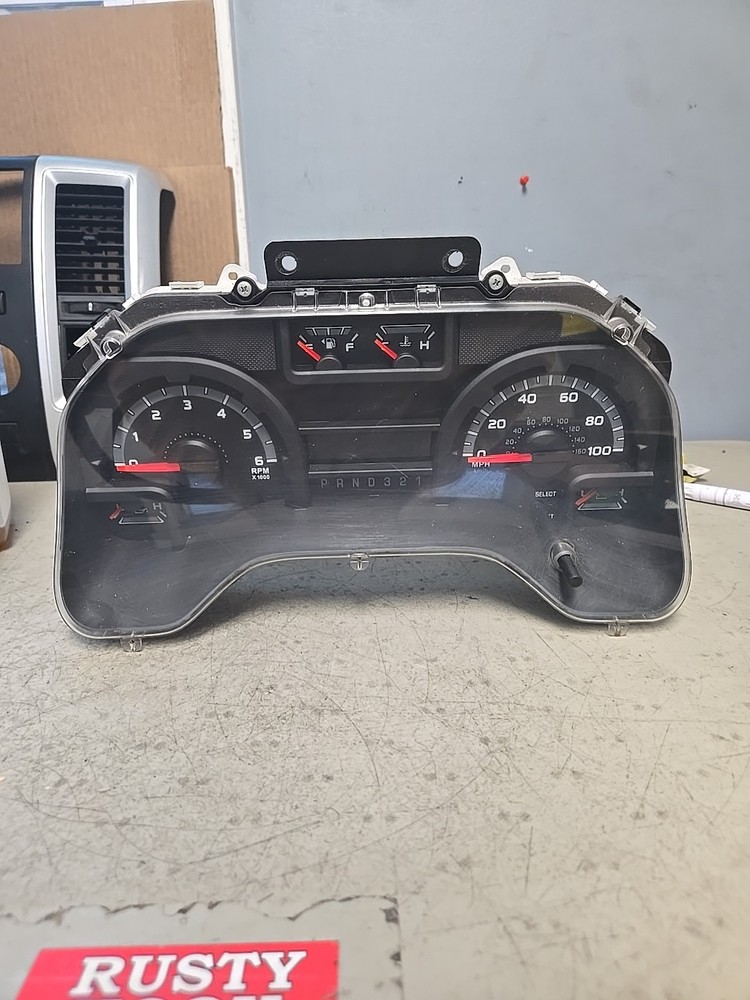 2014 Ford E-350 Super Duty Speedometer Instrument Cluster TN157560-5122