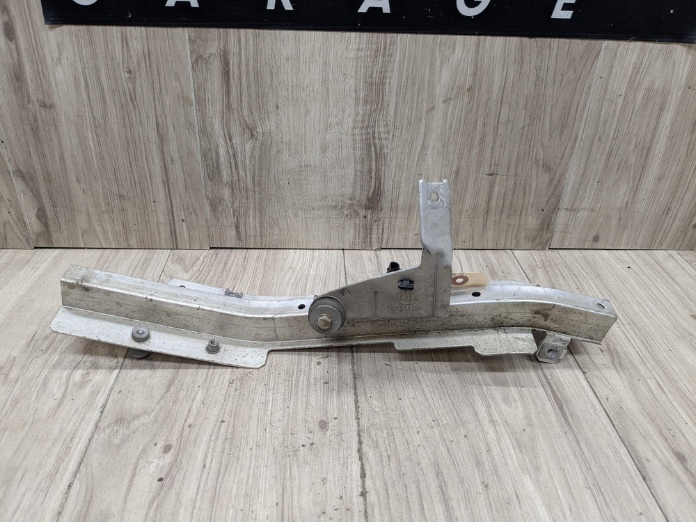 14-19 OEM BMW F15 F16 F85 X5 X6 Right Passenger Headlight Mount Support Bracket