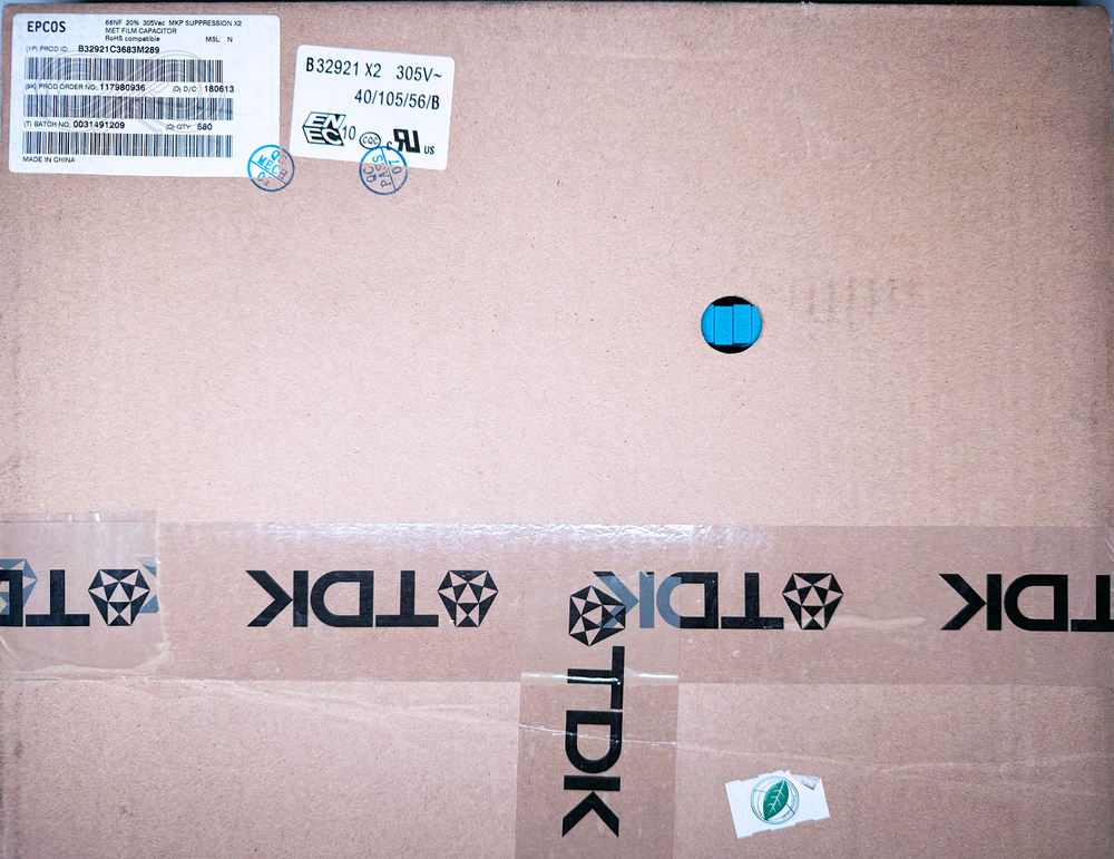 Box 680PCS B32921C3683M289 EPCOS 0.068 68nF 305VAC PP X2 MKP Safety Capacitor