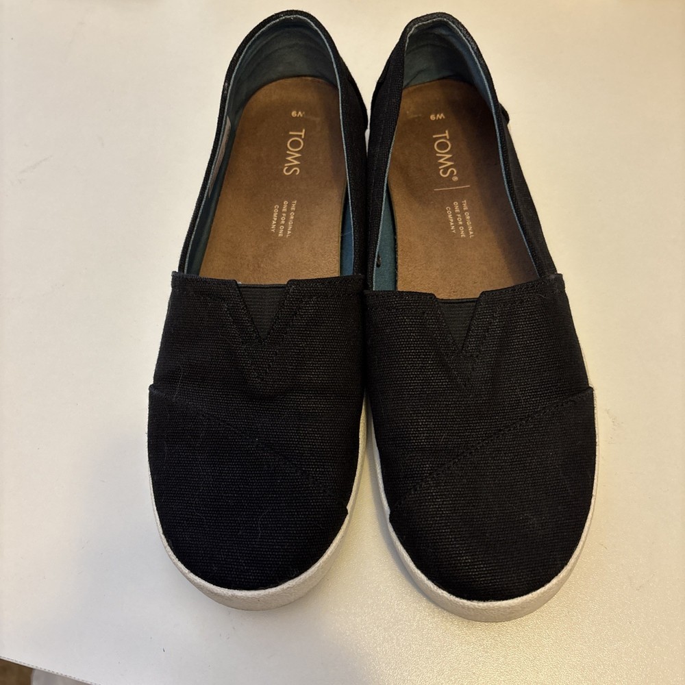 Toms Avalon Coated Canvas Slip On Black Flats Size 9 Women’s