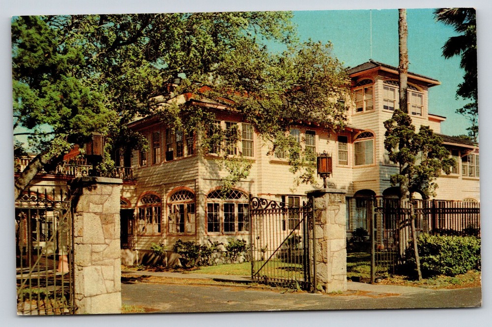 Ormond Beach FL~Hotel Casements Entrance Gateway~Mansion Bldg~1950s Postcard