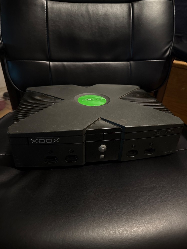 Microsoft Xbox Launch Edition 8GB Home Console - Black