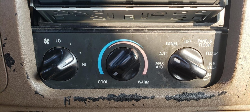 Used A/C Selector Switch fits: 1998 Ford Expedition front dash main control Grad