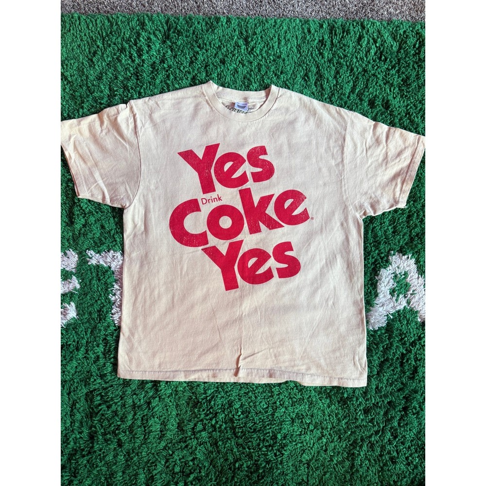 Coca-Cola Yes Drink Coke Yes Graphic T-Shirt Screen Stars Best Cream Mens XL