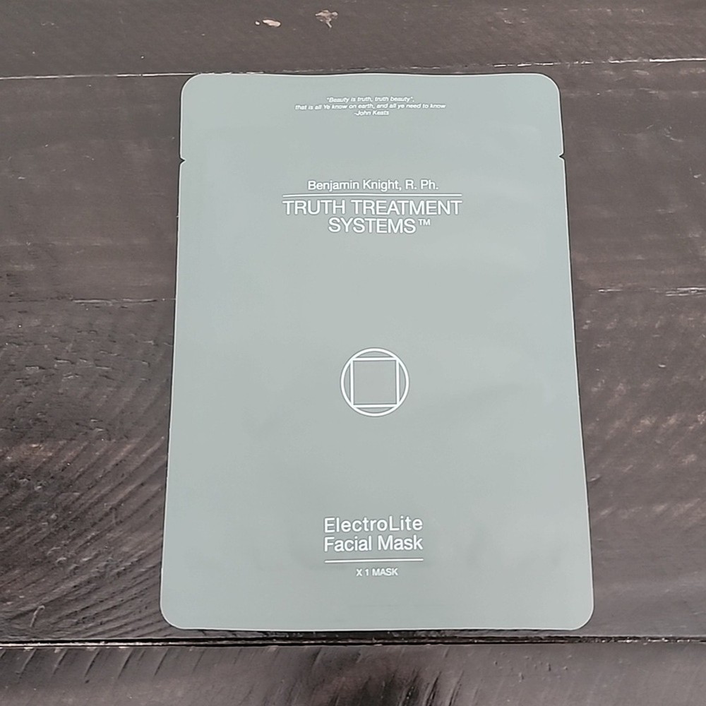 TRUTH TREATMENTS Electrolite Hydrating Facial Mask Single Use Treatment
