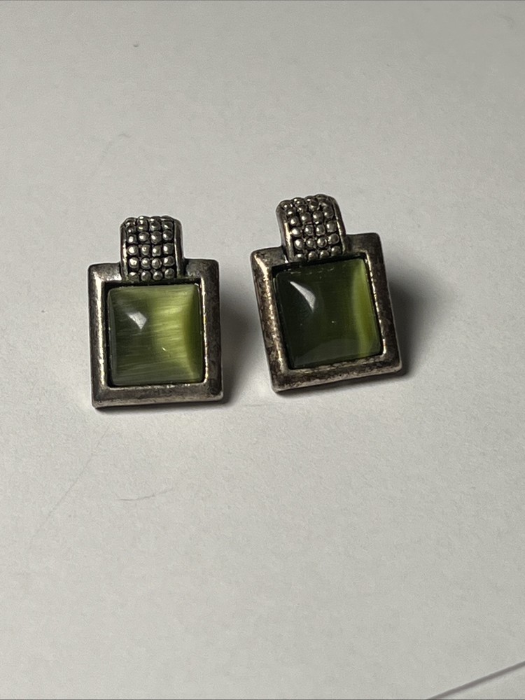 Vintage Green Cat’s Eye Glass & Silver-Tone Post Earrings – Modernist Style