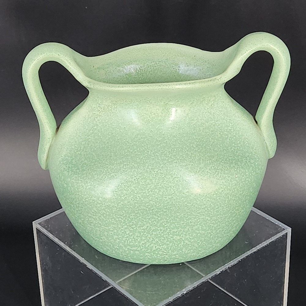 Early HAEGER Vtg Green Geranium Glaze Ceramic Dimpled Vase Arts & Crafts 6.5
