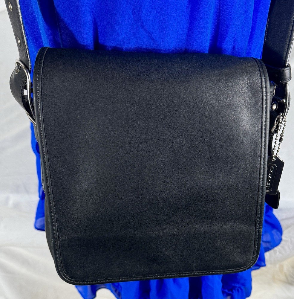 VTG Coach Black Legacy Leather Saddle Flap Crossbody Bag 9335 Retro Style