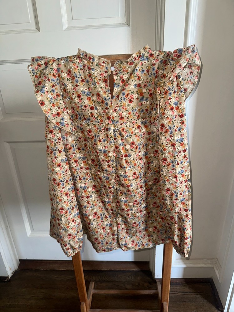 Womens Floral Blouse Size Large Ruffle Sleeve Boho Cottagecore Lightweight Top