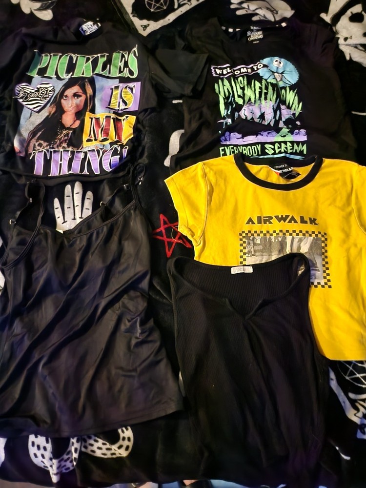 Small Women's Shirt Lot