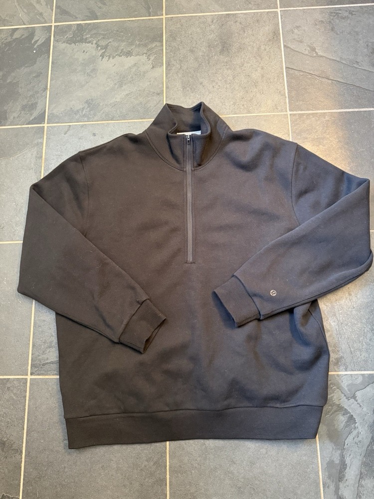 Lululemon Half Zip Men’s Large