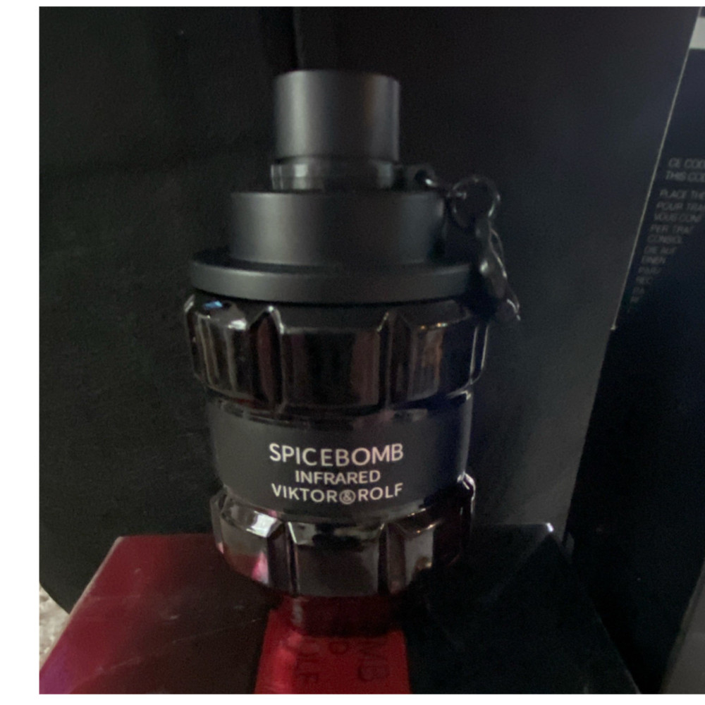 Viktor & Rolf Spicebomb Infrared Eau de Parfum 3.4 fl oz Regular Size