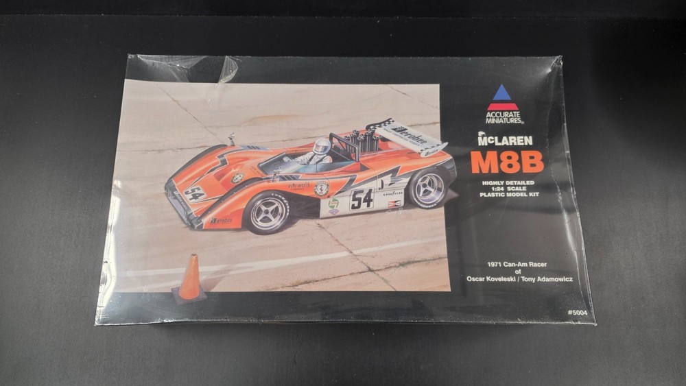 Accurate Miniatures Mclaren M8B 1971 Can Am Racer Oscar/Tony 1/24 New Sealed T15-image